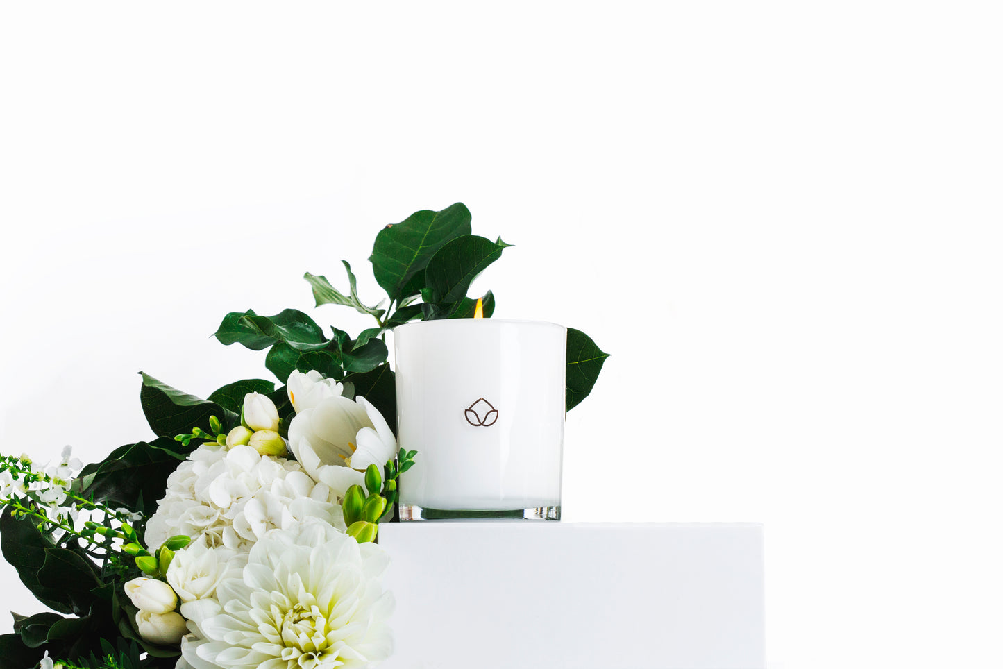 GREEN VERBENA FRAGRANCED CANDLE