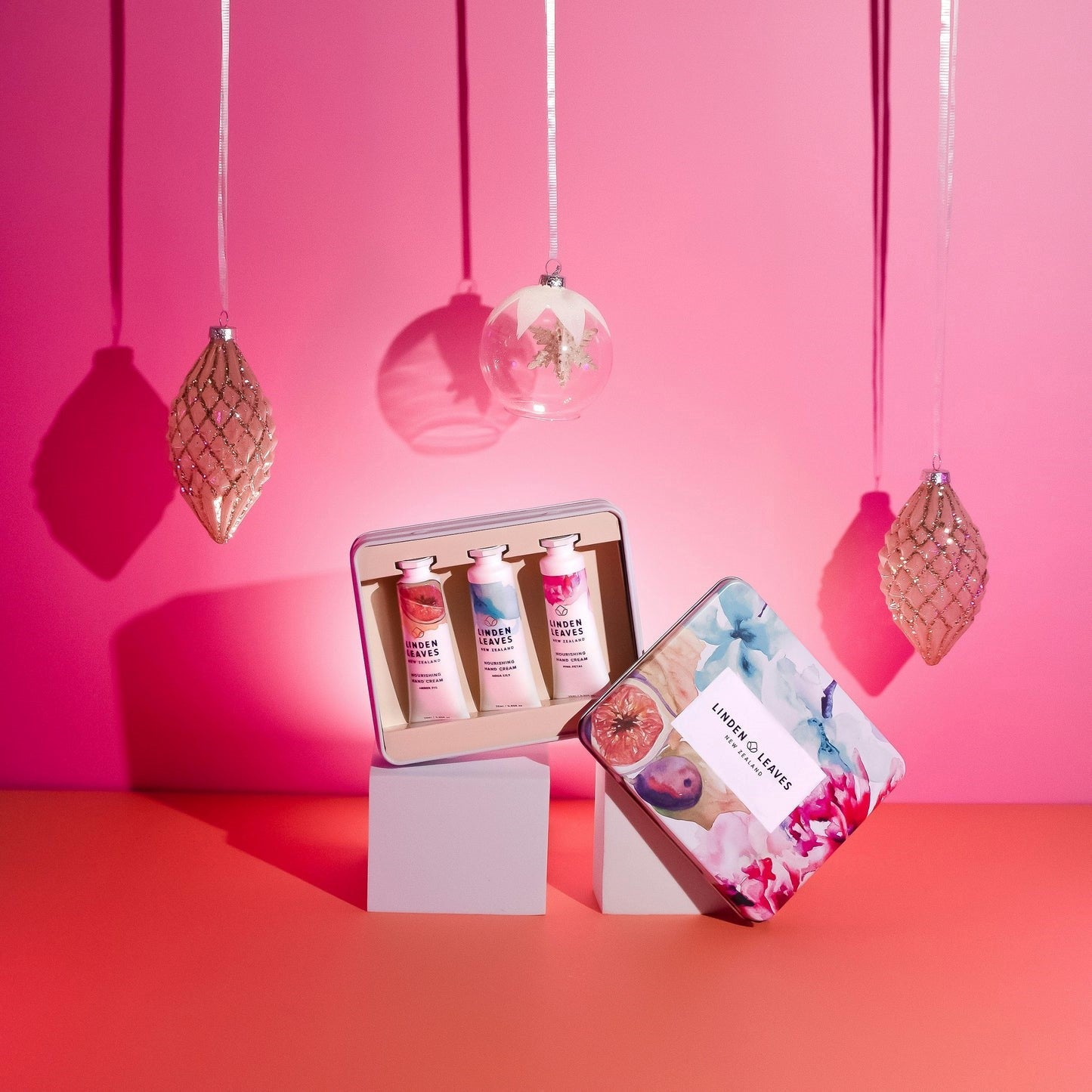 IN BLOOM HAND CREAM SELECTION TIN