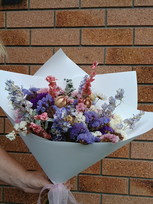 Dried Flower Bouquet Workshop - Sept 6th