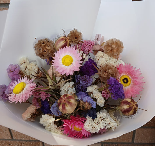 Dried Flower Posy - Pop Of Pink