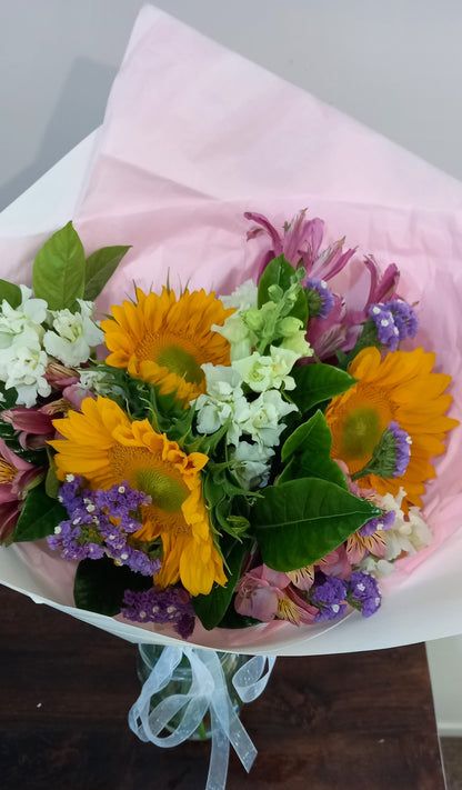 Gift Bouquet - Hand-picked Seasonal Flowers